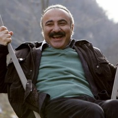 Ahmet Aslan - İlle Dostun Bir Tek Gülü Yaralar