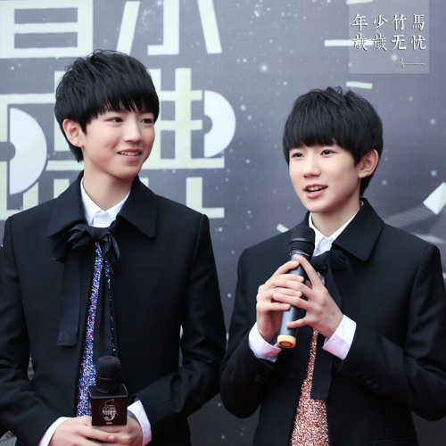 Cai Om Lung Tua Lung- JJ Lam Tuan Kiet