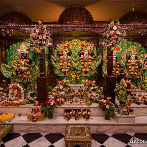 iskcon nj holi