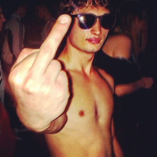 Avrosse a Minimal Hour