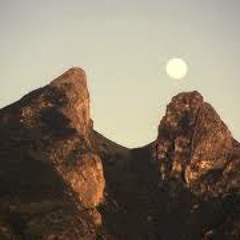 01 . Mundo Del Olvido Feat. Leo Cavazos - Desde 818