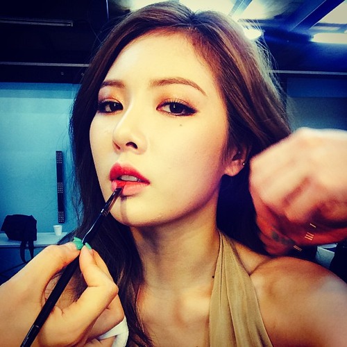 HYUNA♡Triptych – Unripe Apple