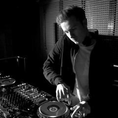 DJ Mixes / Free Downloads