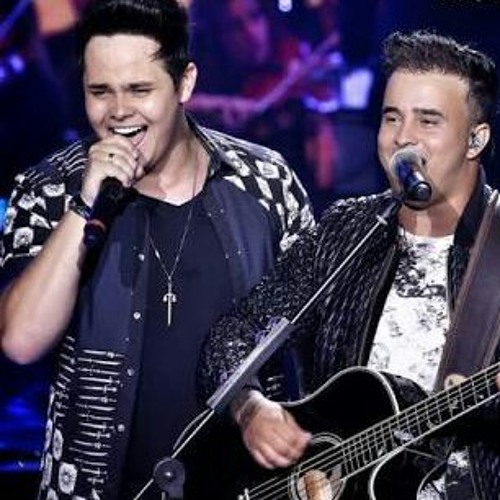 Abajur - Matheus e Kauan [DVD na Praia]