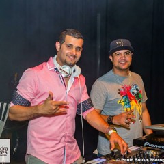 -MC - FLAVINHO - SOLTA - O-TAMBORZAO - DJ - MANOLO.mp3