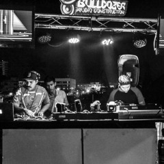 Hertz Music Khainz Party Set