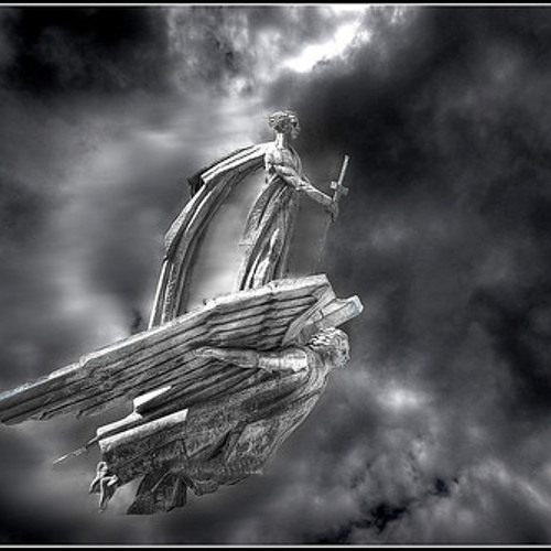 11. C - Lekktor - Juicio Final (Angel Del Quinto Sello Rmx By Die With You) (2011)