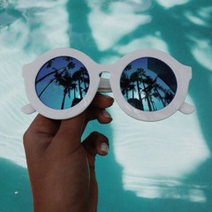 Poolside Vibe