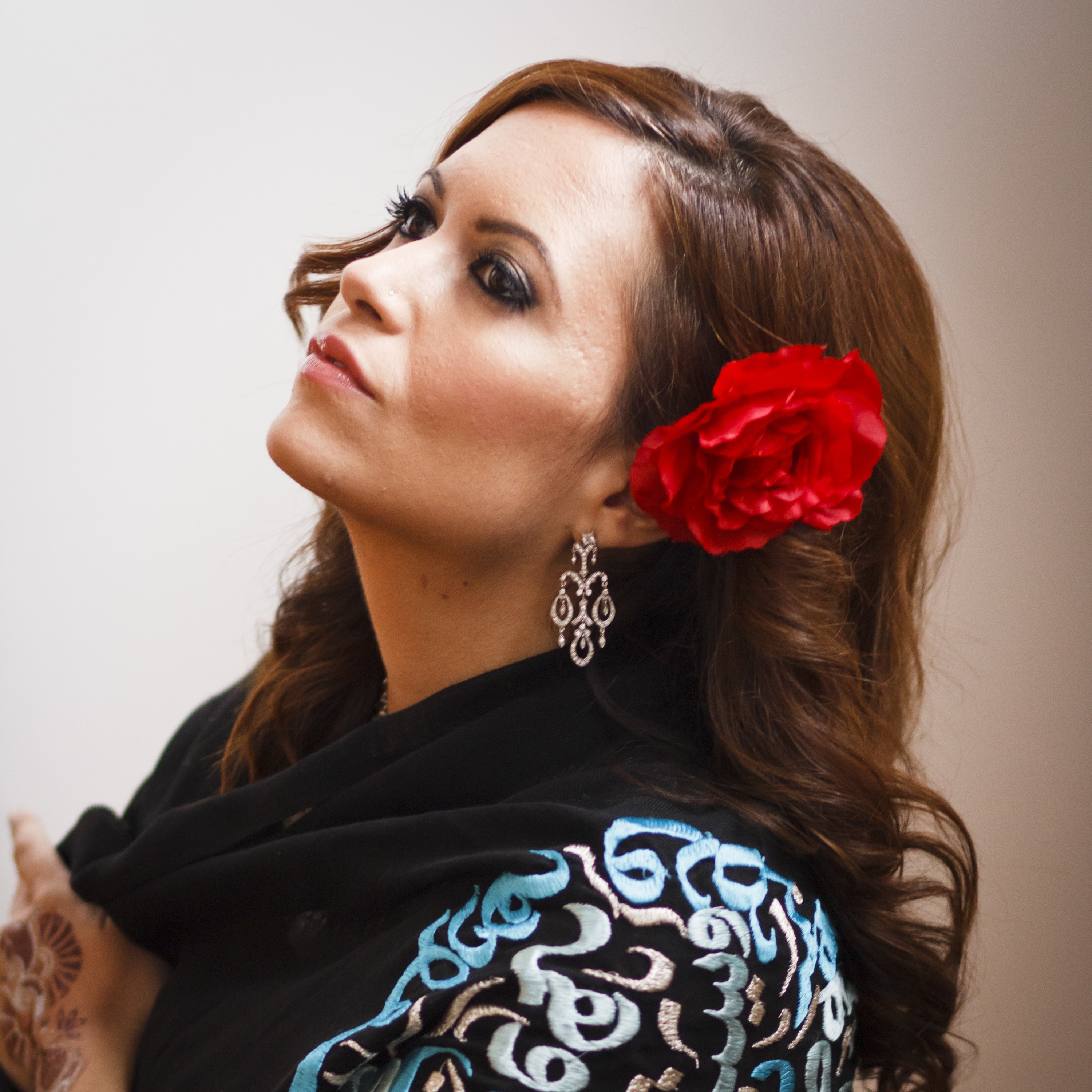 Farah Siraj '06, "Min Ghairak" episode artwork