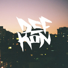 Untitled (w/ Comodo)