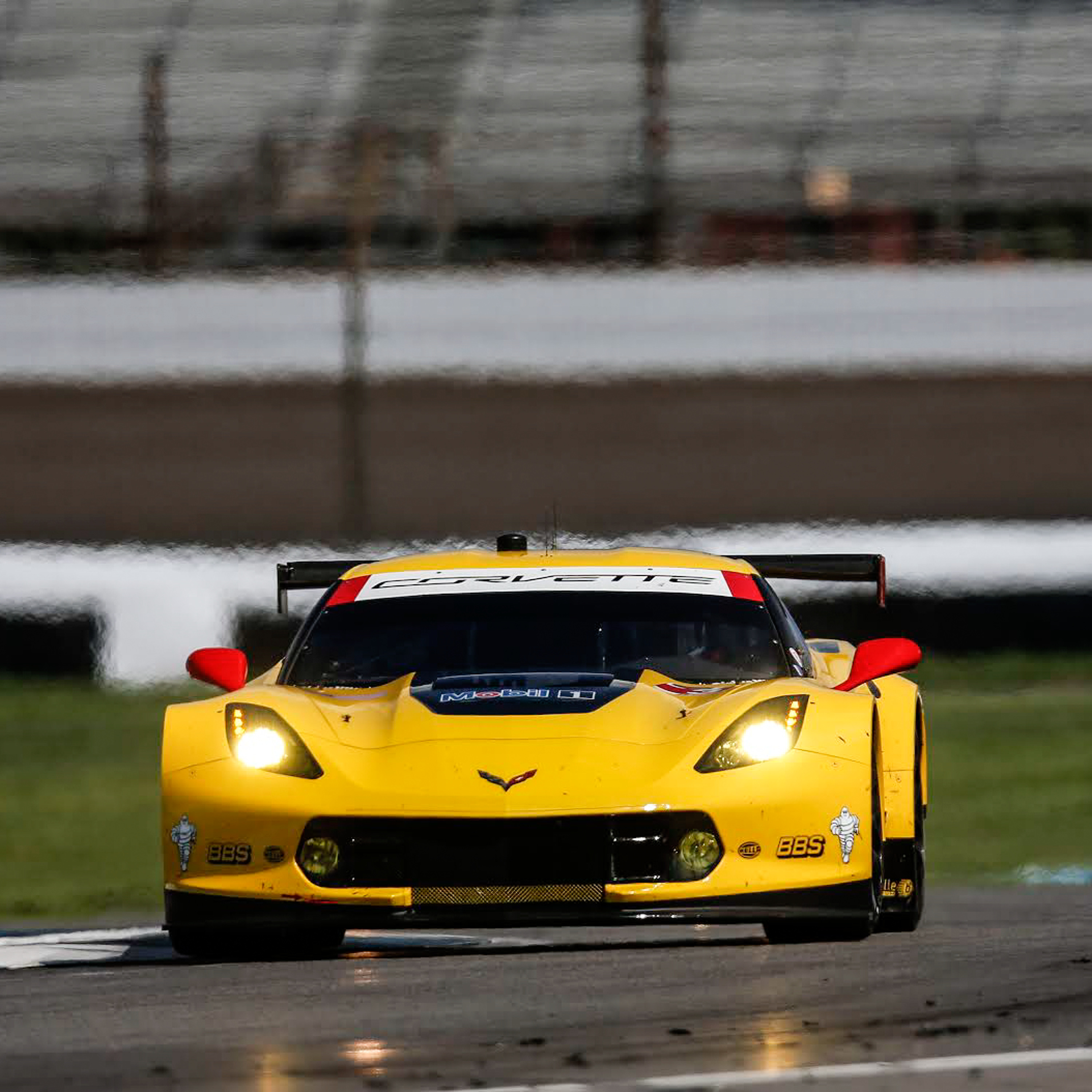 2015 LoneStar Le Mans: Austin Heat episode artwork