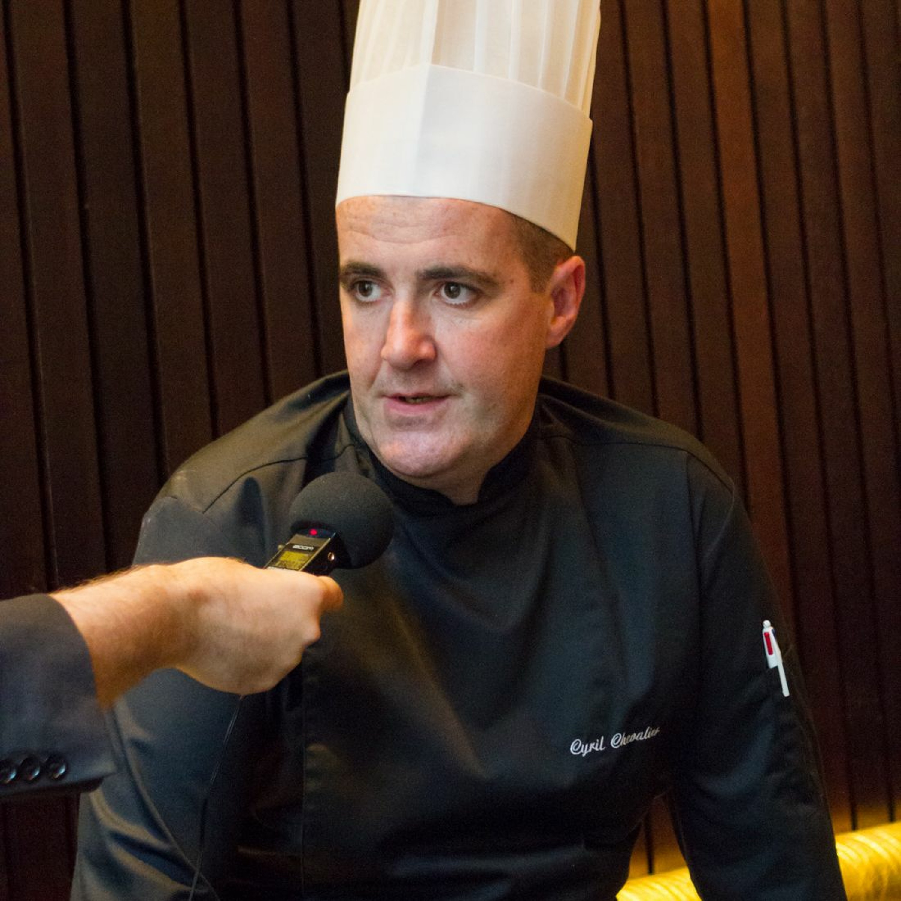 Interview de Cyril Chevalier - Chef du Restaurant Josephin du Banke Hotel episode artwork