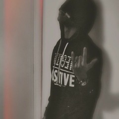 LIL TROUP - NEVER FOLD