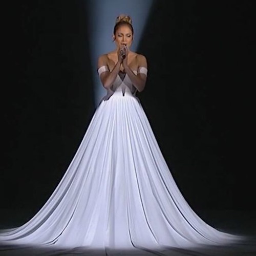 Jennifer Lopez feel the Light.