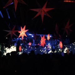 2cm above the ground