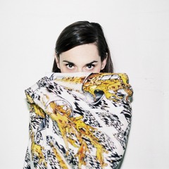 Yelle -Parle à ma main (Remix Zakaria Rouani) at Kenitra city