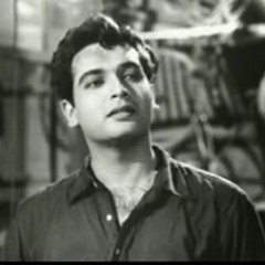 এই মেঘলা দিনে একলা ঘরে থাকেনাতো মন