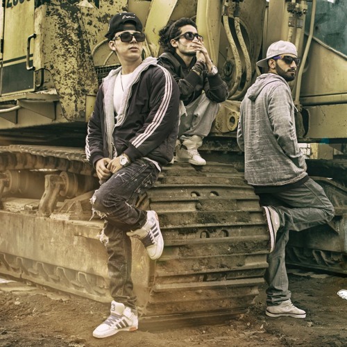 MAZAGATLY ( Bassem El Beltagy Ft Elshare3 Family )مزاجاتلى ( باسم البلتاجى  -  الشارع فاميلى )