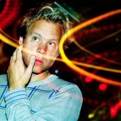 Diggy Dex Heeft Iets Nieuws Gemaakt - Zwarte Piet Is Zwart