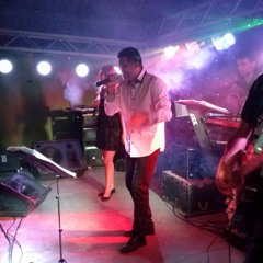 01) CHICAGO (IT`S HARD FOR TO SAY I`M SORRY)