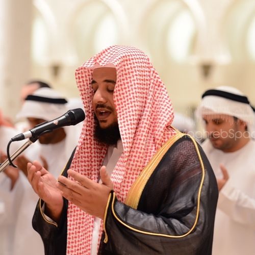 سورة التوبة بصوت القارئ إدريس أبكر