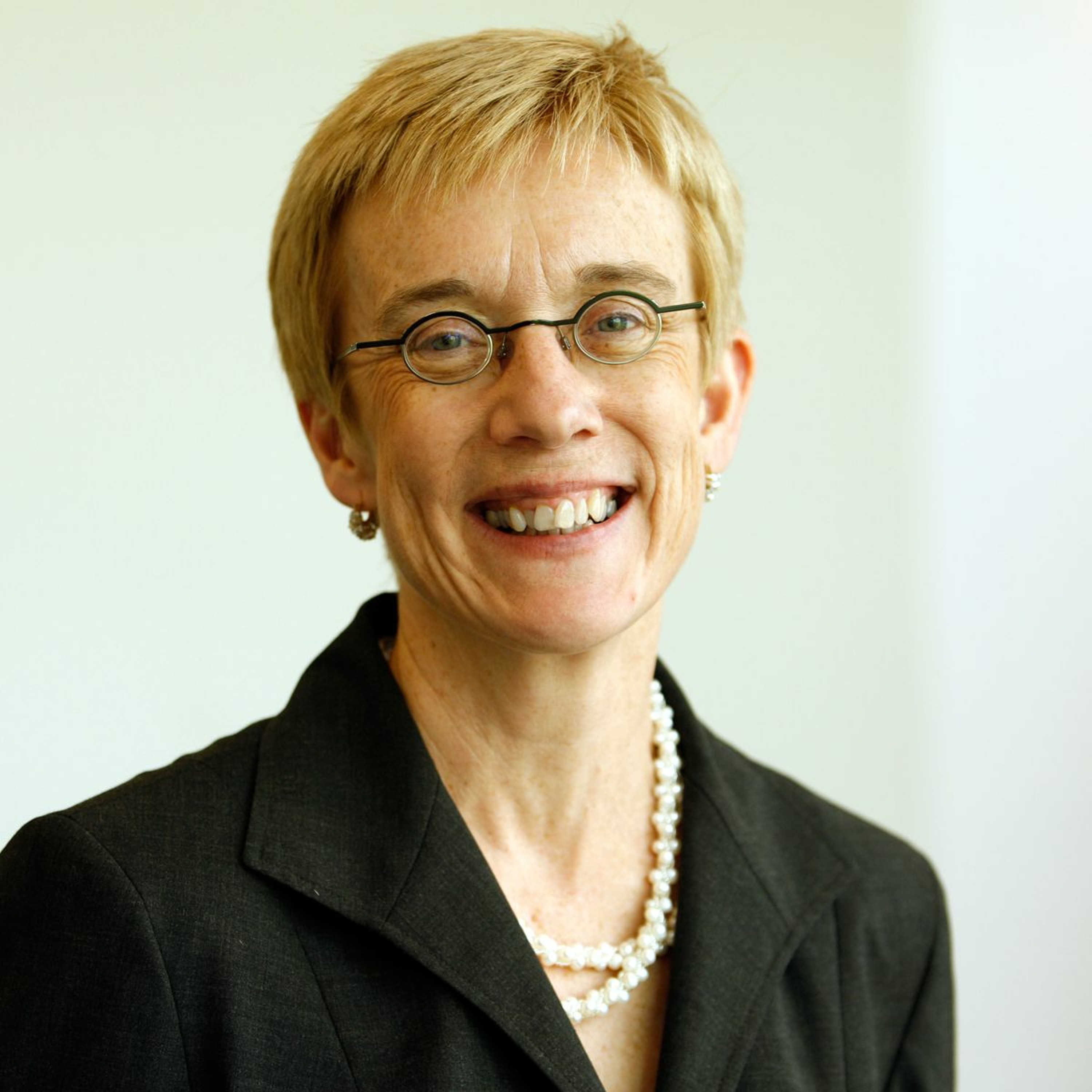 "How to Read a Case" with UVA Law Professor Anne Coughlin episode artwork