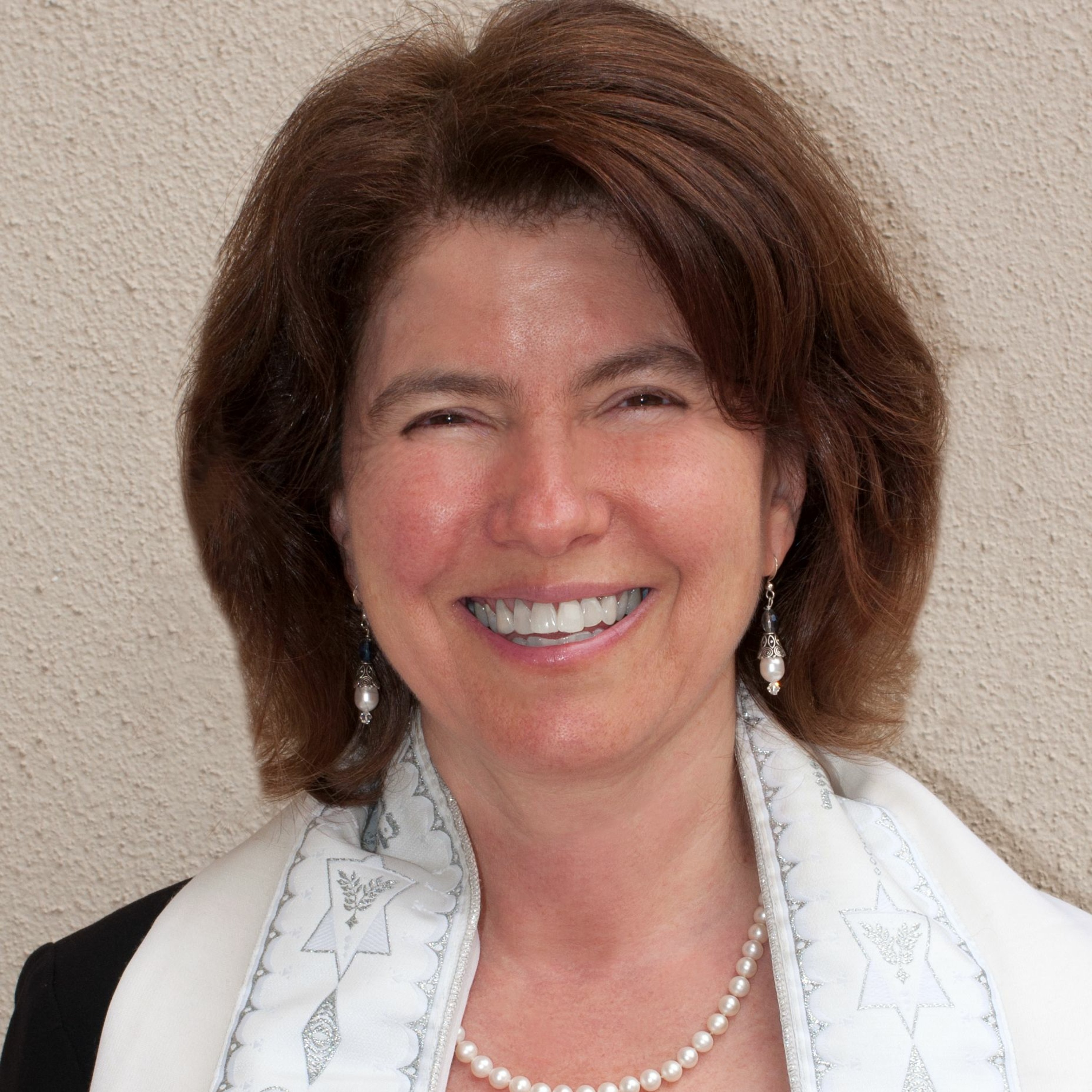 September 23, 2015 Rabbi Beth Singer Yizkor & Neilah Classic Service sermon episode artwork