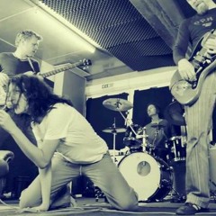 She`s excited! & Kritlover - Lovesick - swell and gone