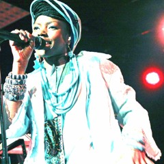 Live Tina Mweni & Watengwa - Rap Sio Mchezo