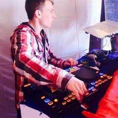 LoaX, Hyperlux & Esteban David - The Triad Vs Showtek - Satisfied (NoMastik-Mashup)