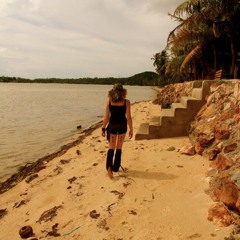 stella bellamy @ not for the kids koh phangan