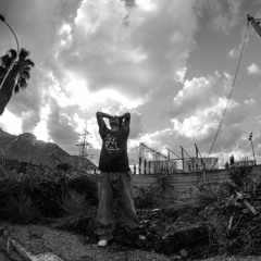 10 Police Mafia feat. Drowning Dog prod. Dj Malatesta & LeleProx