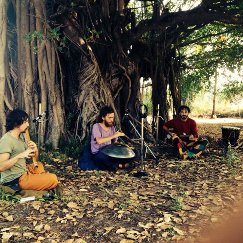 Three Pandas and the Moon feat. Badda Boo - Shanti Tree. Goa. 2015