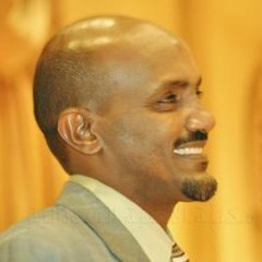 عصام محمد نور - بسمة ونظرة - كلمات اسماعيل خورشيد - ألحان صلاح محمد عيسى