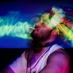 not everybody´s darling.MP3