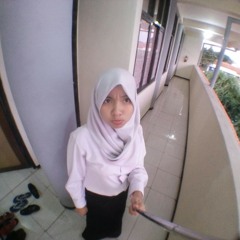 Hivi-Siapkah Kau tuk jatuh cinta lagi covered by Audia Naomi(sorry ada backsound kemresek)