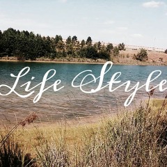 Life Style - JDubb & Longevity Of 45 Ft CeddieLo & BoLeg