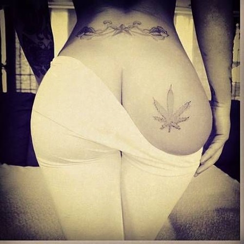 MT - MEC MEC , FODE FODE ((DJ´s TH e MR)) [BRABA] SEM K.O . MC´s TH , LARISSA E SACI . OK