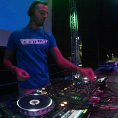 Deep Threat (Destilux Edit) FREE DOWNLOAD 1500 FOLLOWERS
