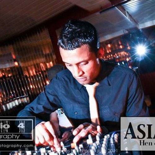 DJ AJ UNDERGROUND GARAGE OLDSKOOL MIX - 1