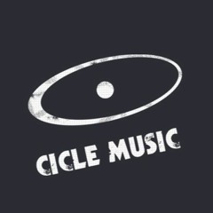 LIVE @ CICLE MUSIC TERRACE   SPAZIO NOVECENTO 2009 2010 OPENING