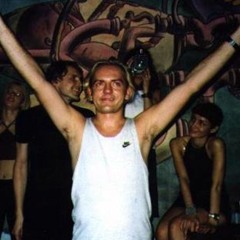 Old School Techno & Trance.