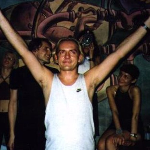 Old School Techno & Trance.