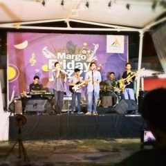 L-O-V-E Cover with @RizkyawanWibawa as a Pianist