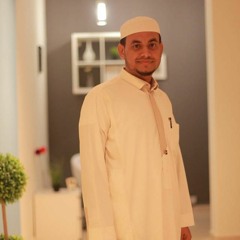 خطبة مؤثرة جداً عن الفتن بعنوان ， أفيقوا ياعرب， للأستاذ محمد بأحميش في مسجد العيدروس في 2013