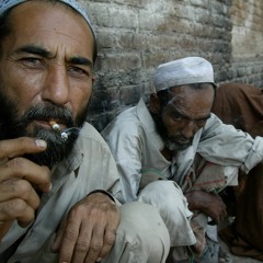 Hoodlover - 45 Min Y 1 Paki (2004)