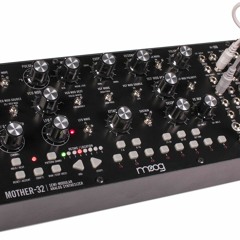 [3]Moog Mother 32 - Droning Bass