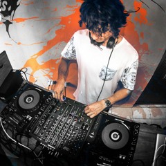 UsualSundays.LiveWarmupSet.Nomad.Oc4th/15