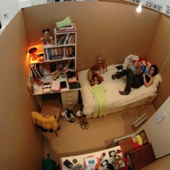 Katthy Cavaliere on Katthy's Room