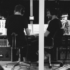 Nils Frahm & Olafur Arnalds : An excerpt from Trance Frendz 3